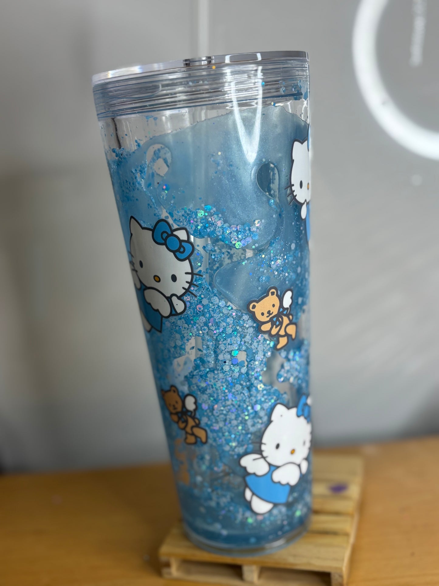 Blue Hello Kitty Lava